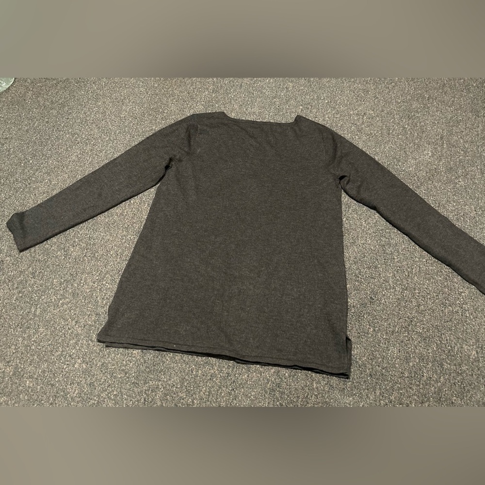 Cable & Gauge Charcoal Embellished Top - Picture 5 of 6